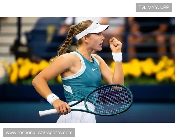 网坛最新动态：顶尖选手激战赛场精彩瞬间全记录