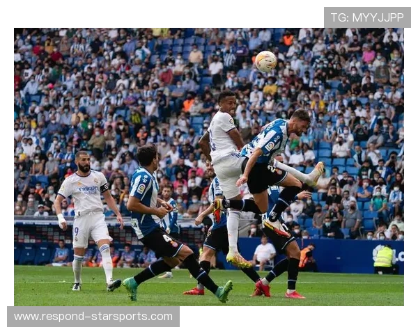 西班牙足球甲级联赛精彩回顾及未来发展趋势分析